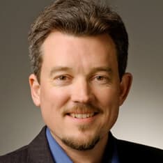 Porträt von Benedikt Ernst