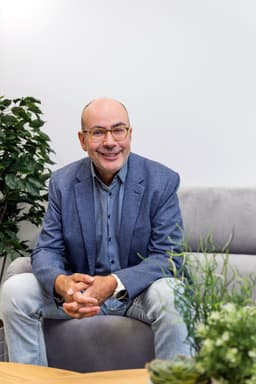 Porträt von Dr. Constantin Sander